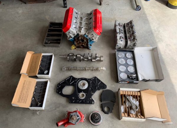 MOPAR R5P7 NASCAR ENGINE