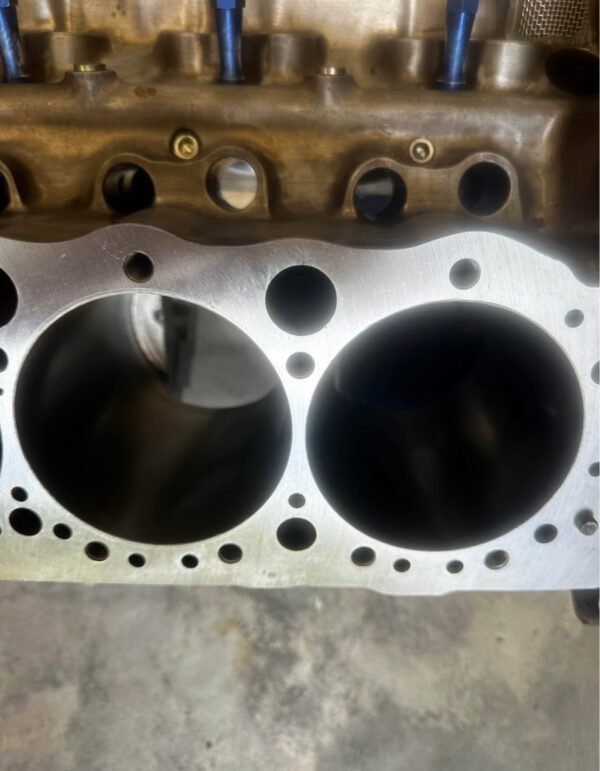 Chevrolet SB2.2 4 Bolt Main Block 350 Mains - Image 7
