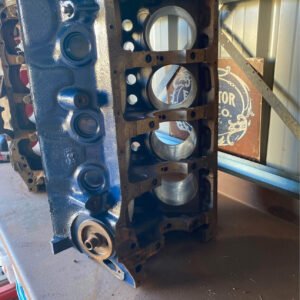 351 Cleveland engine block