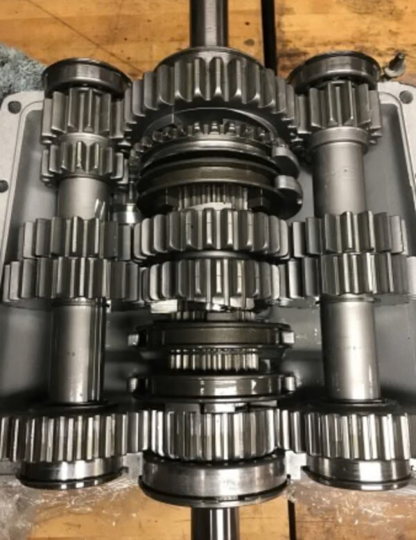 Liberty 4 Speed Transmission - Image 5