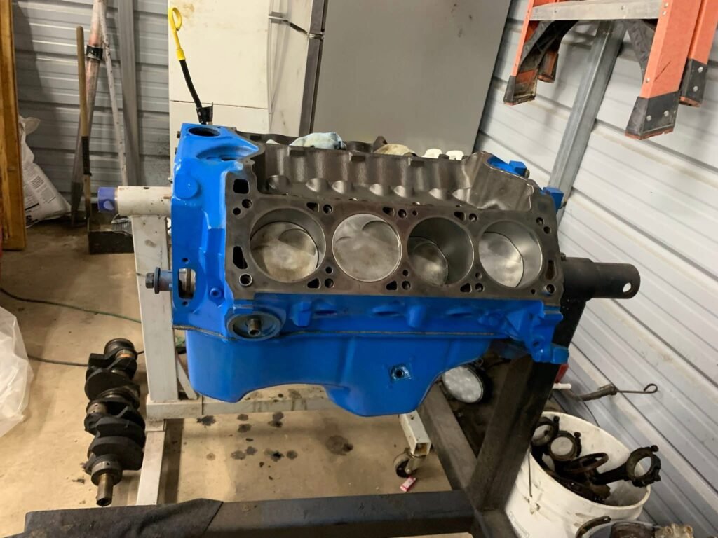351C 2 Bolt Main Block