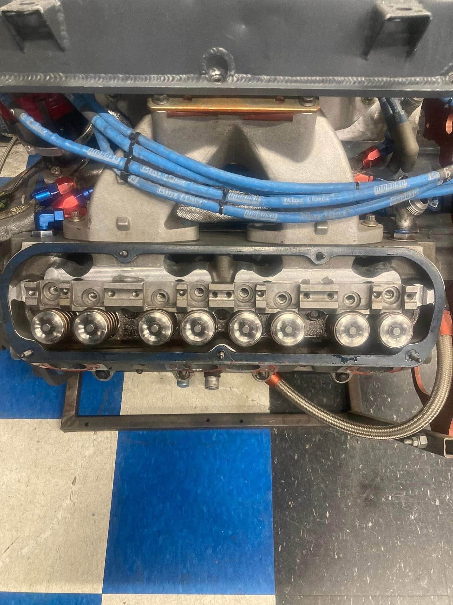 358 R2 W8 Motor - Image 3