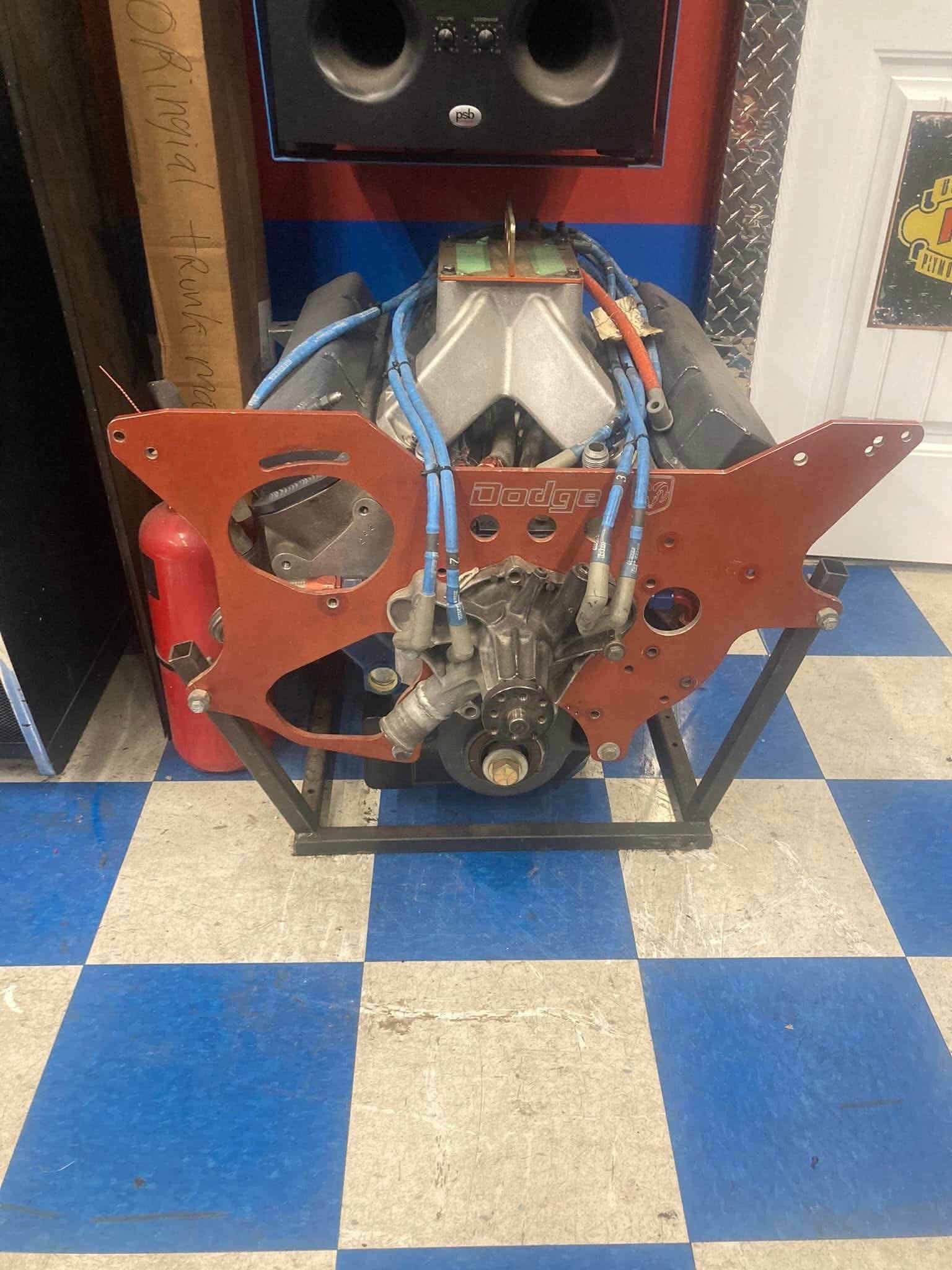358 R2 W8 Motor - Image 4
